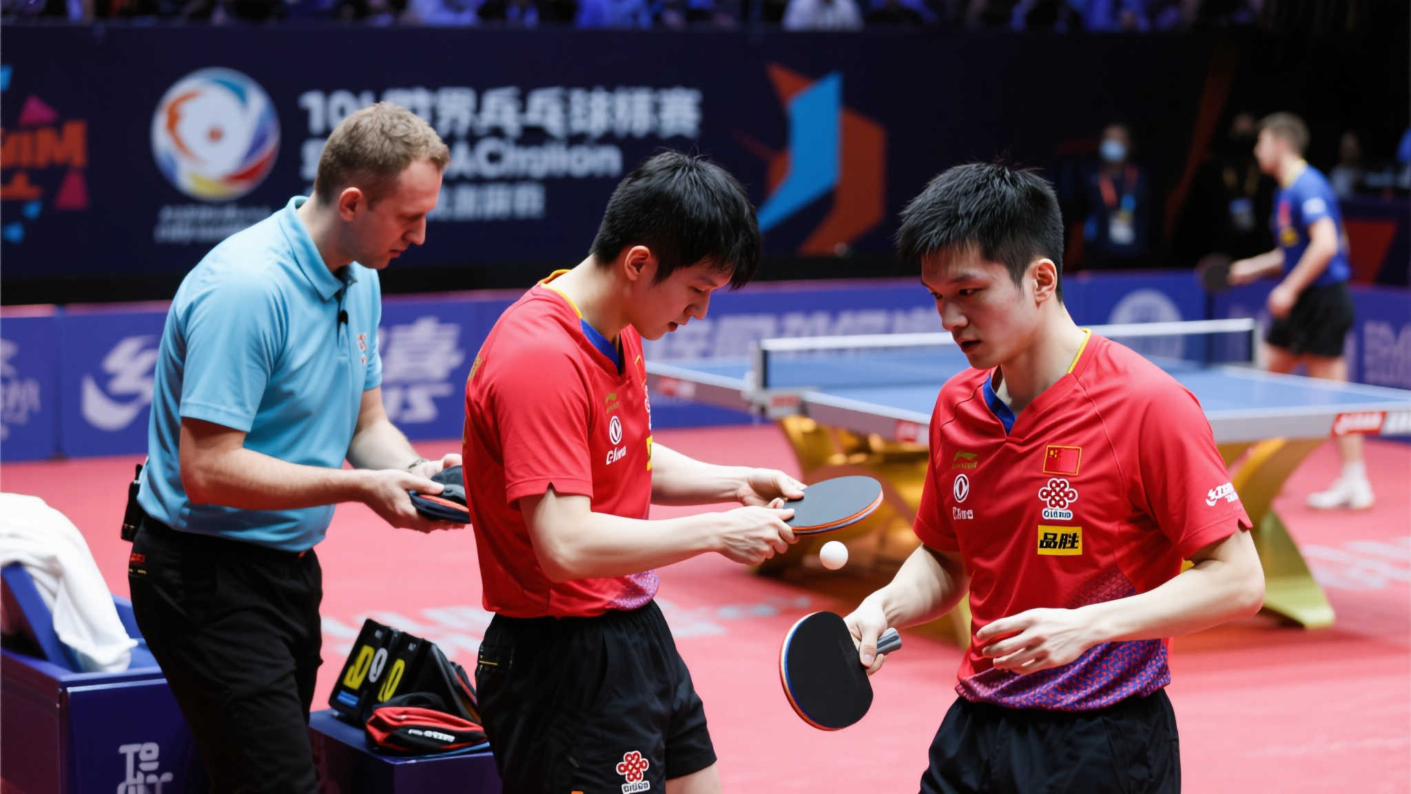 他却遗憾地 他却遗憾地